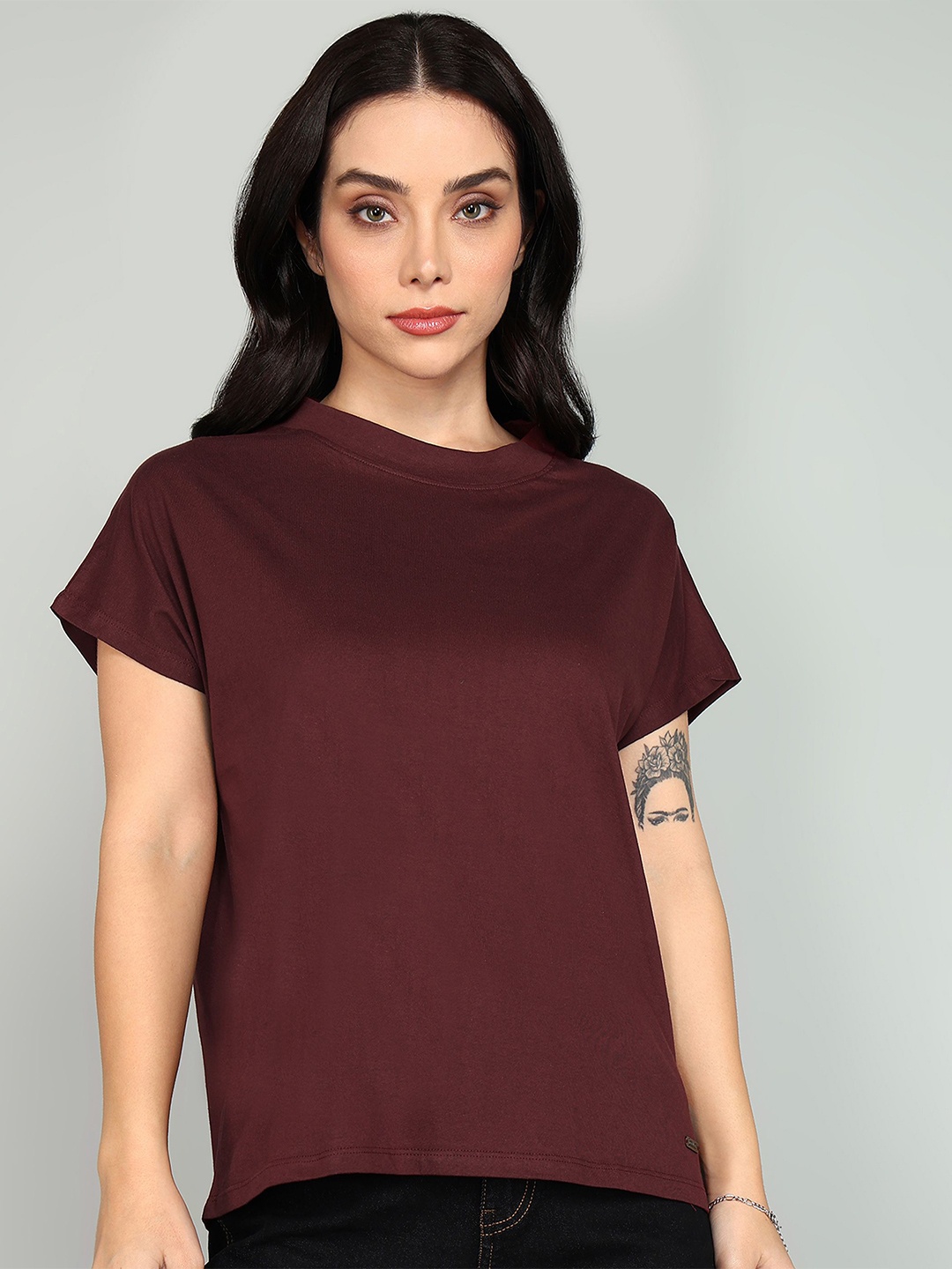

The Roadster Lifestyle Co. Women Solid Round Neck Pure Cotton Boxy T-shirt, Maroon