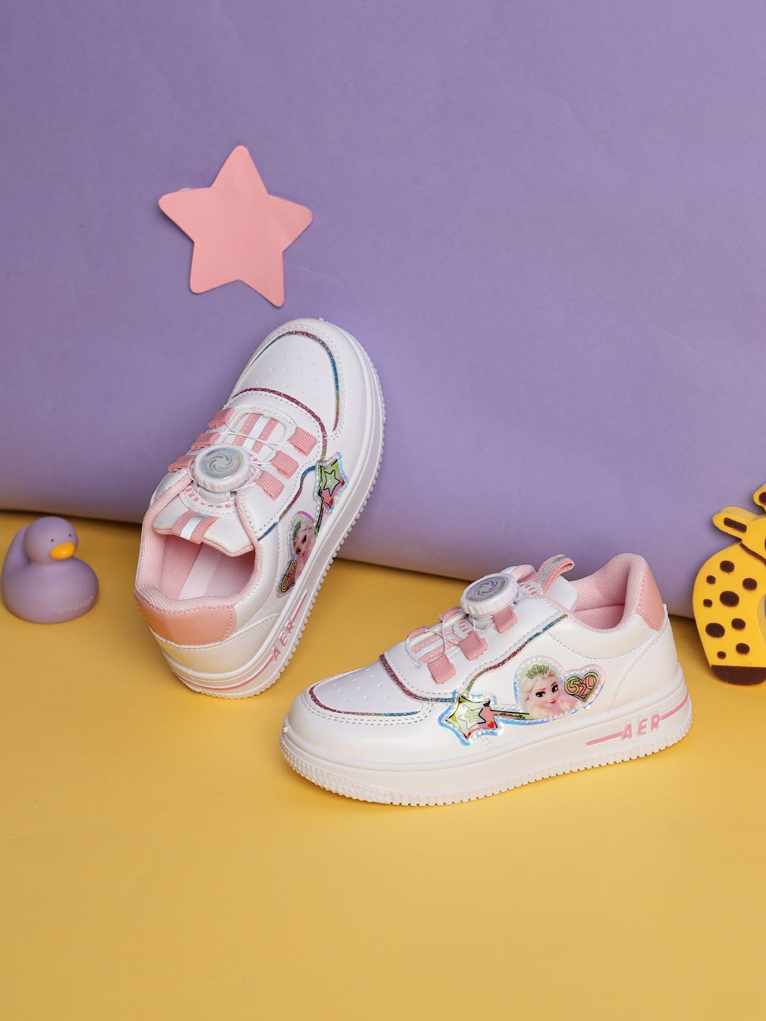 

Truffle Collection Kids PU Lace-Ups Round Toe Sneakers, Pink