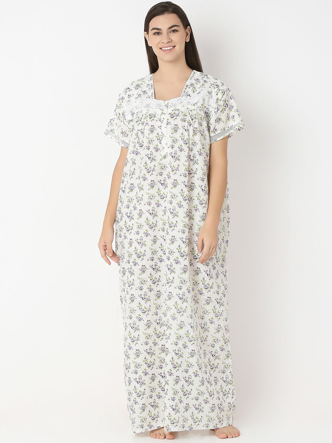 

Juliet Women Pure Cotton Printed Maxi Nightdress, White