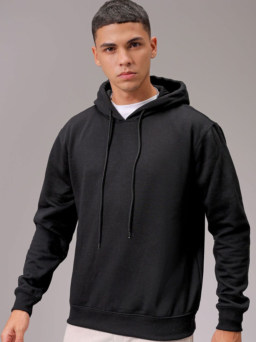 

The Indian Garage Co Men Winter hooded Sweatshirt, Black