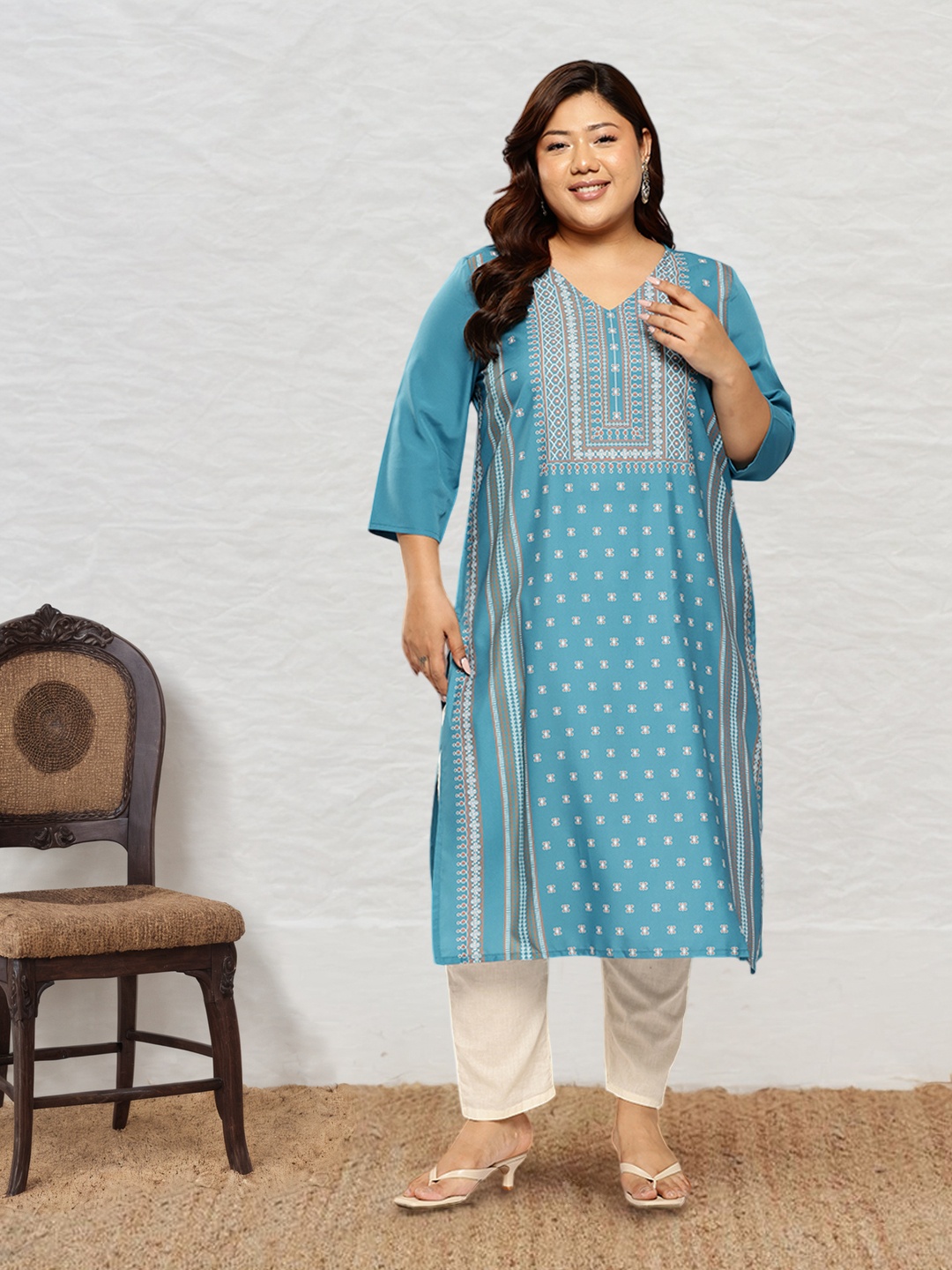 

Sztori Plus Size Ethnic Motifs Printed Kurta, Turquoise blue