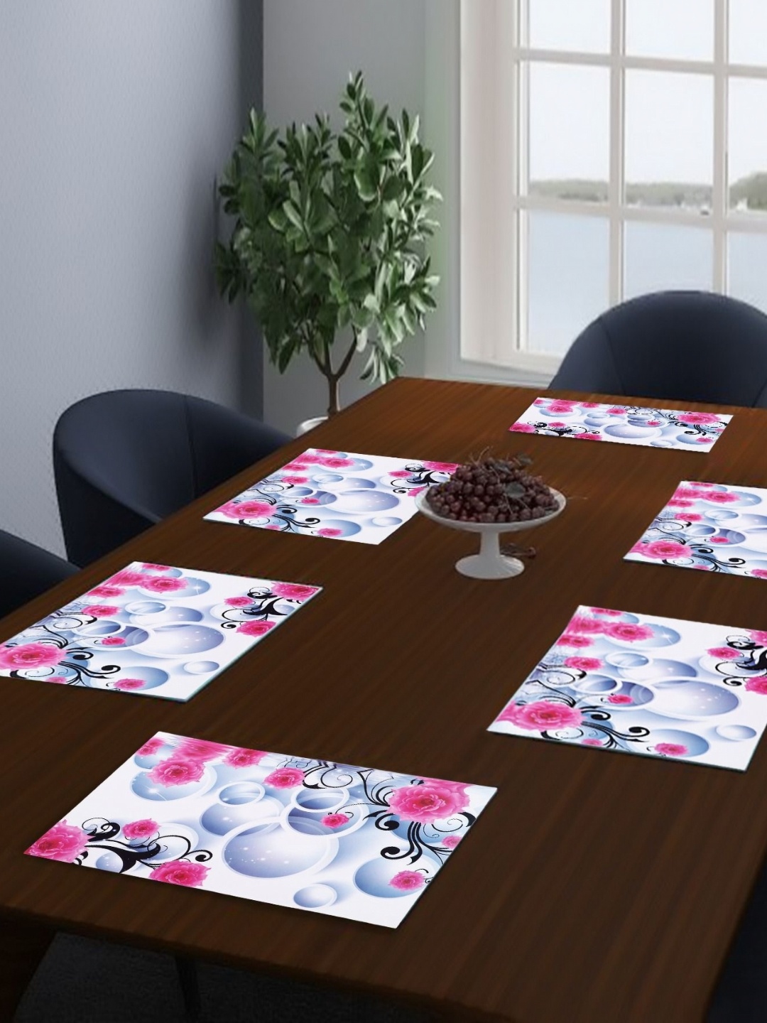 

LooMantha Pink & White 6 Pieces Printed Rectangle Shaped Table Placemats