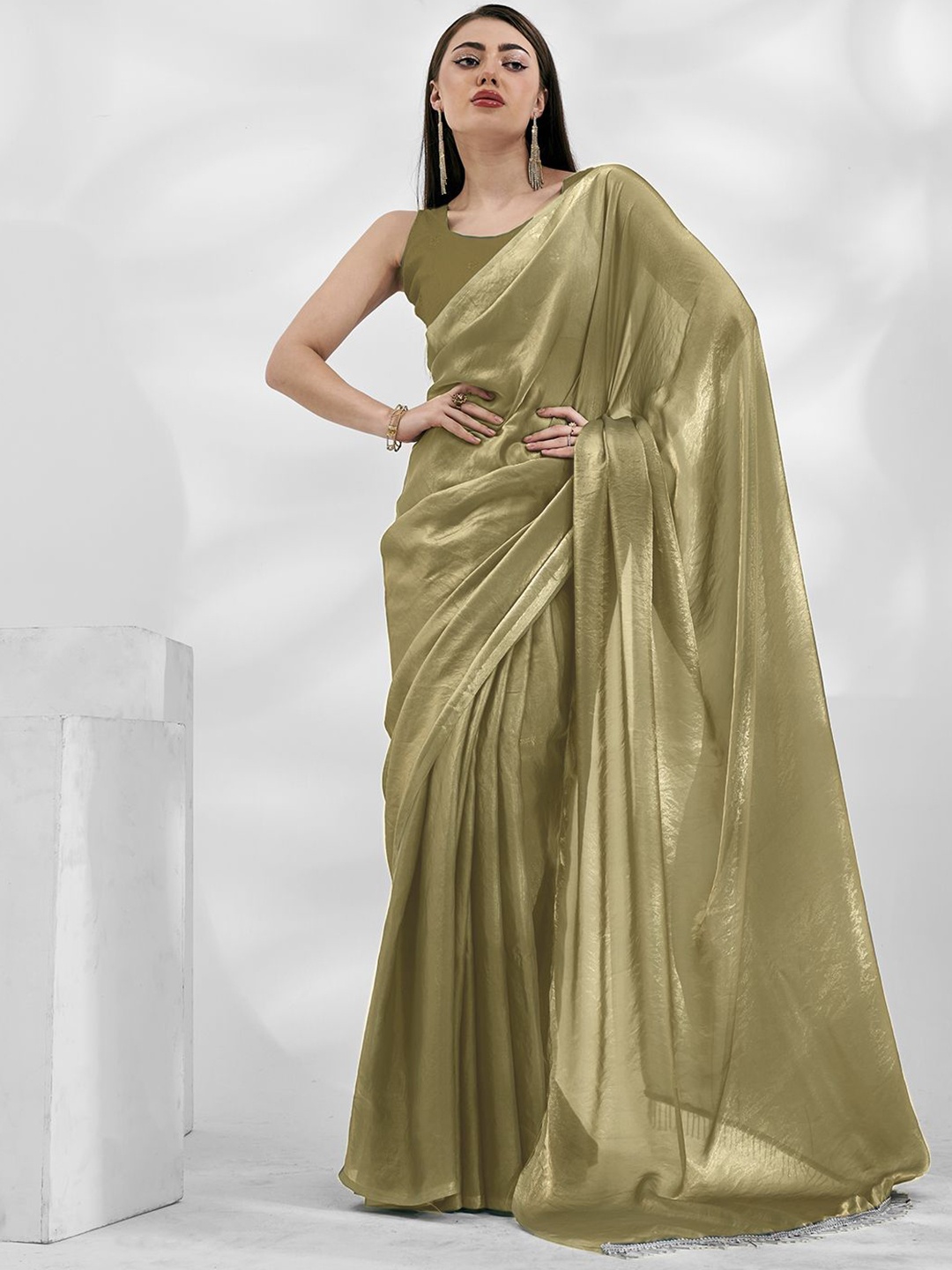 

Kalista Organza Ready to Wear Saree, Gold