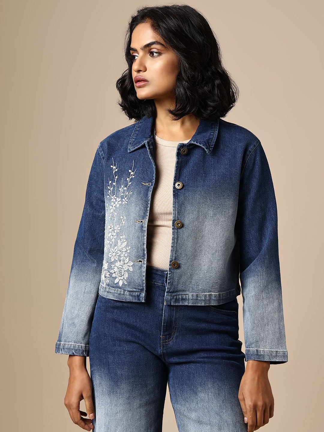 

Chemistry Women Spread Collar Ombre Printed Cotton Casual Denim Jacket, Blue