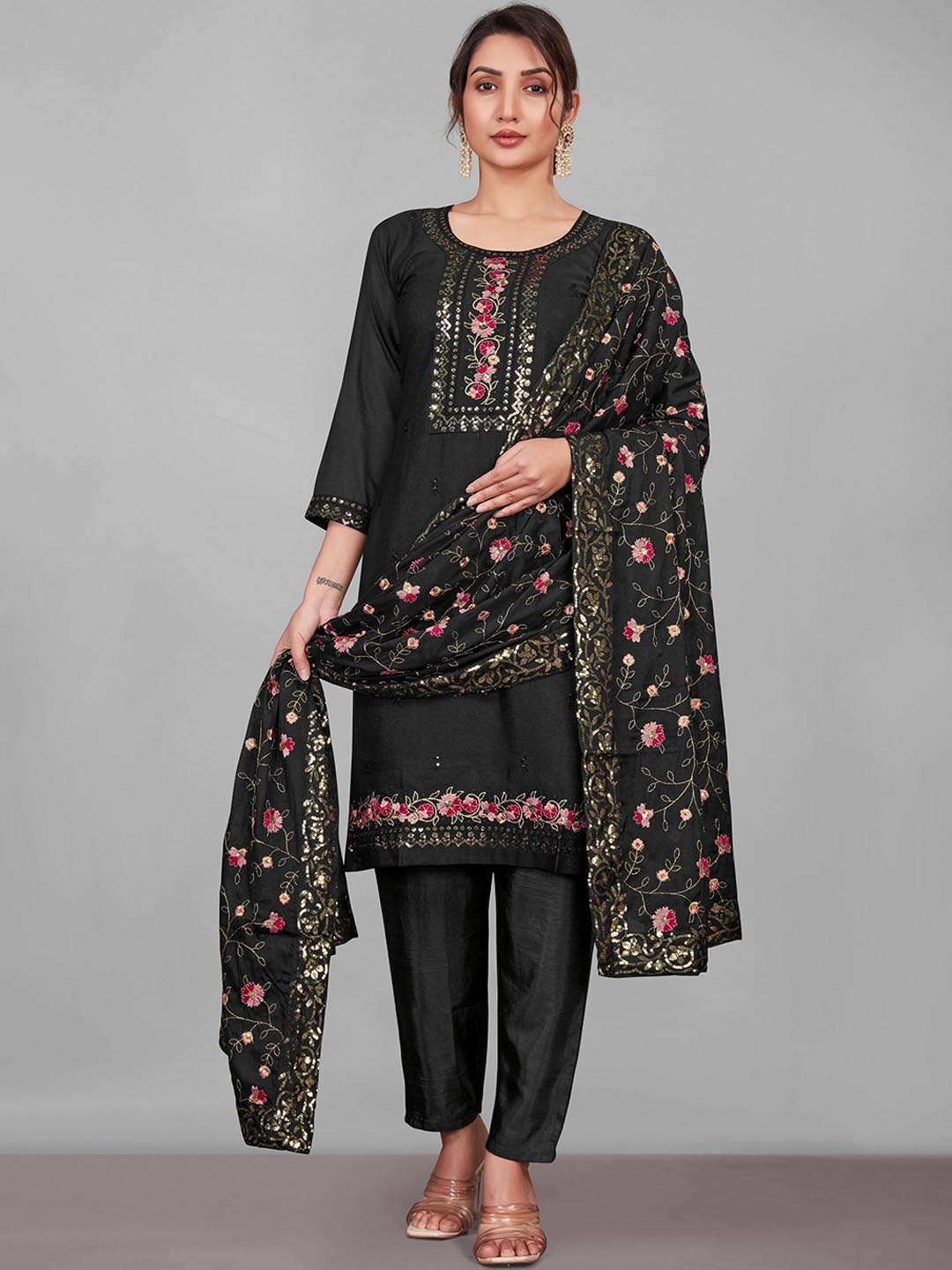 

VARNI FABRICS Ethnic Motifs Embroidered Sequined Kurta With Trousers & Dupatta, Black