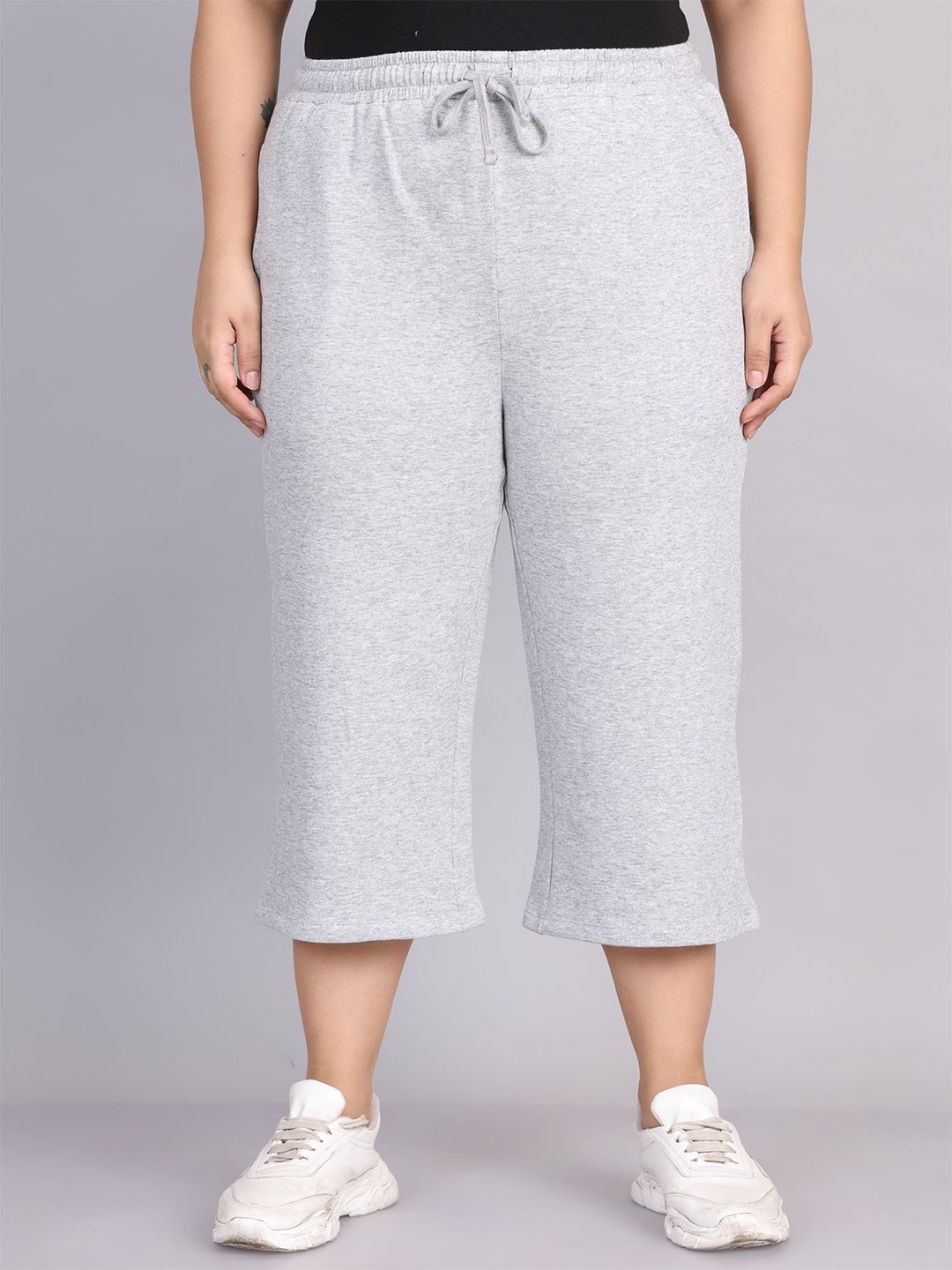 

Rute Women Pure Cotton Capris, Grey