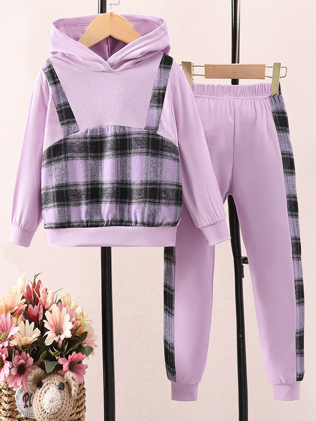 

INCLUD Girls Checked Hooded Sweatshirt With Joggers, Purple