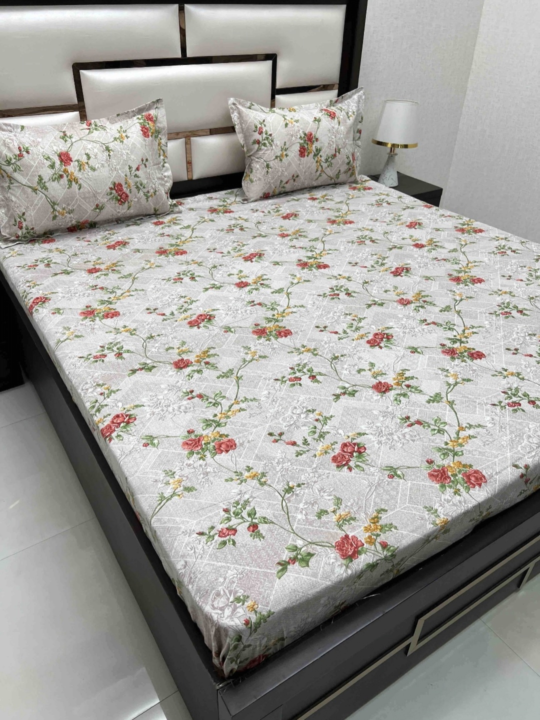 

Pure Decor Velar Grey Melange Floral Pure Cotton 380 TC King Bedsheet Set-2.75 m x 3.04 m