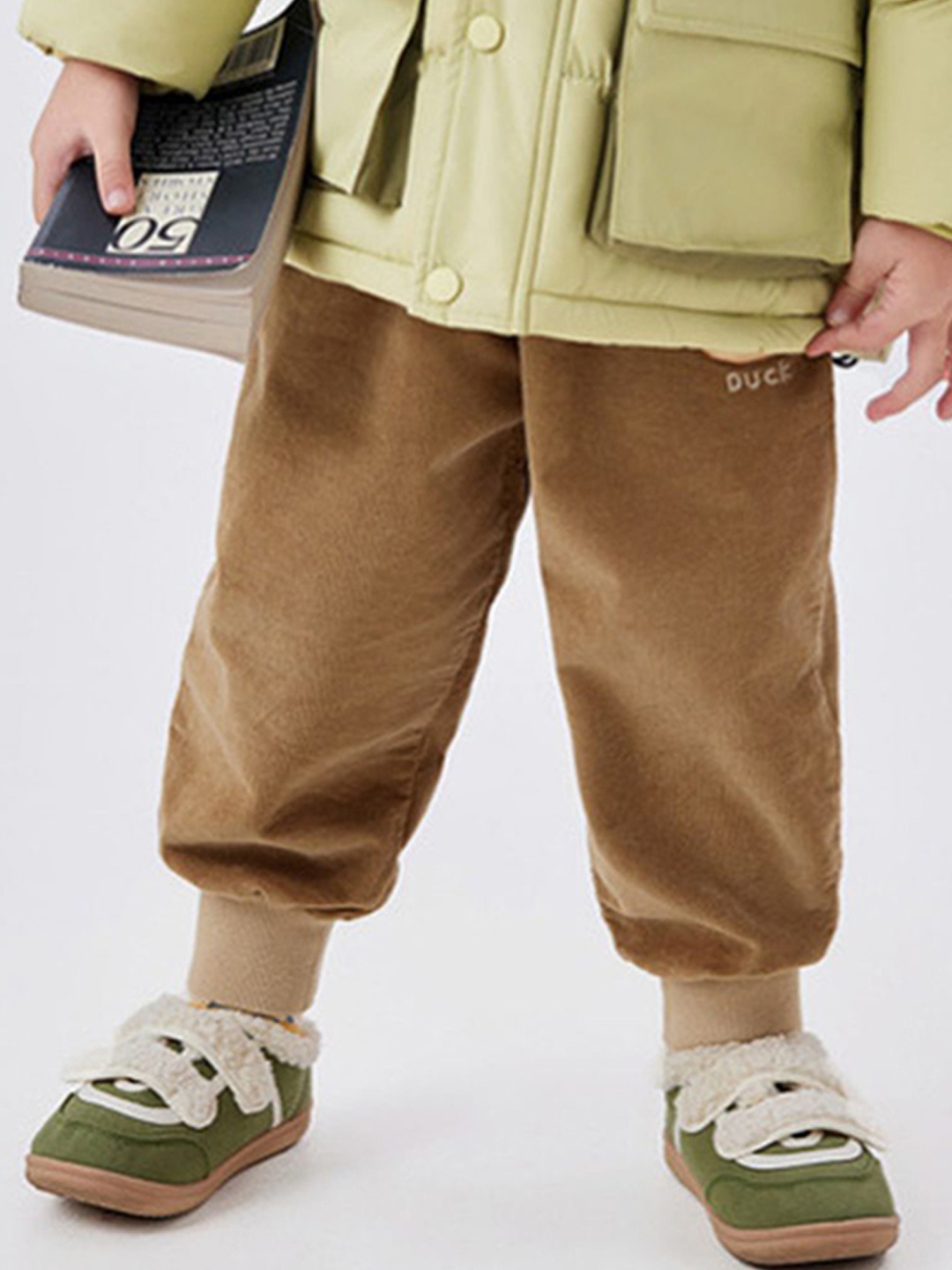 

LULU & SKY Girls High Rise Straight-Fit Joggers, Khaki