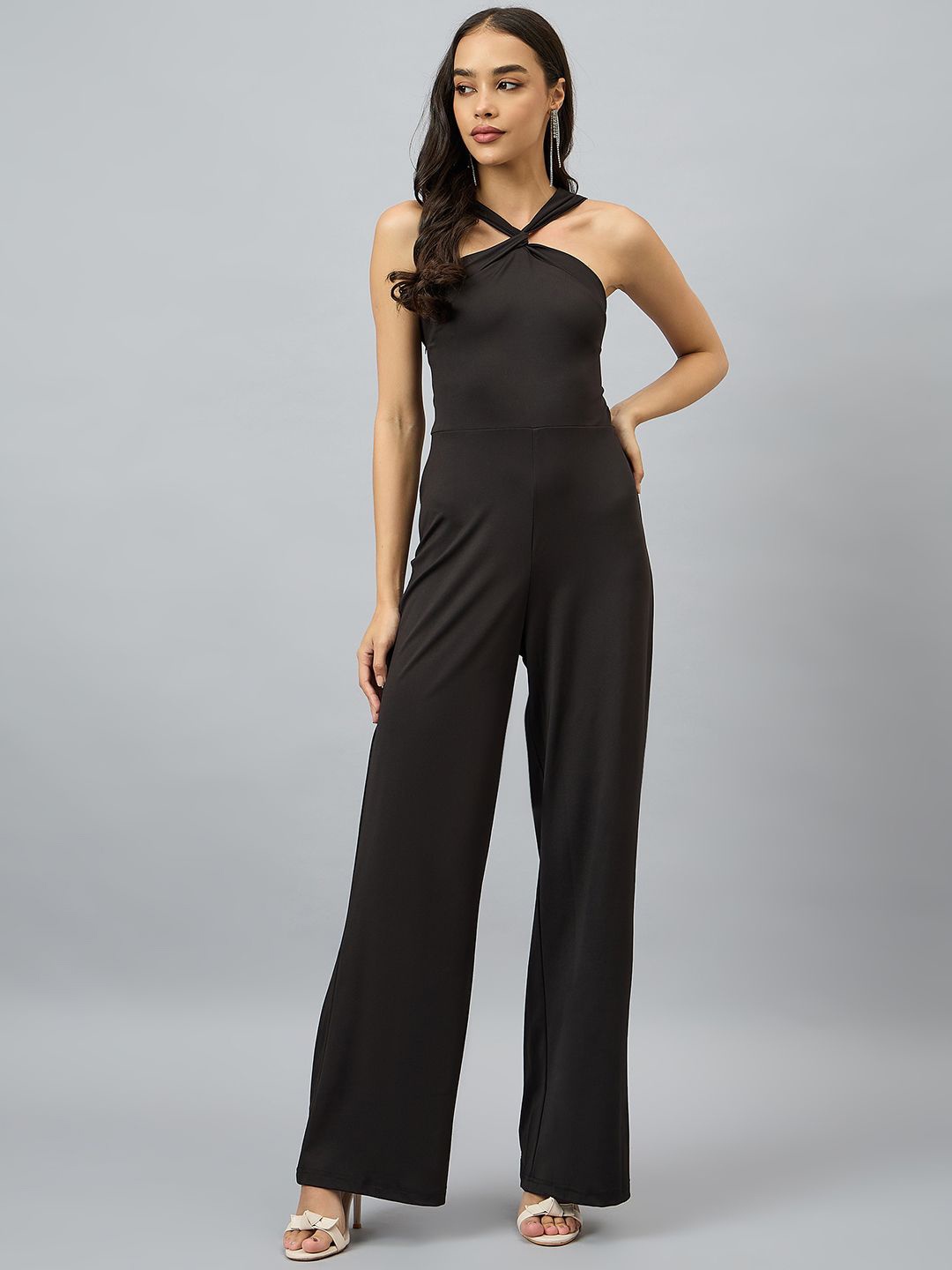 

COLOR CAPITAL Women Open-Back Capri Jumpsuit, Black