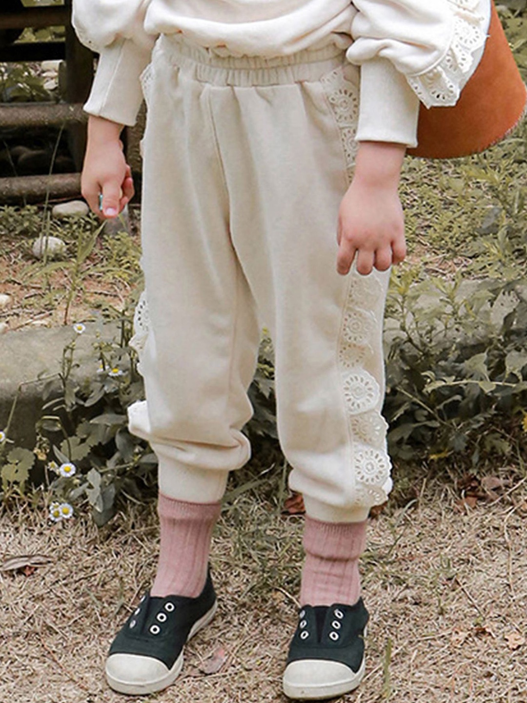

LULU & SKY Girls Cotton Loose Fit High-Rise Joggers Trousers, Beige