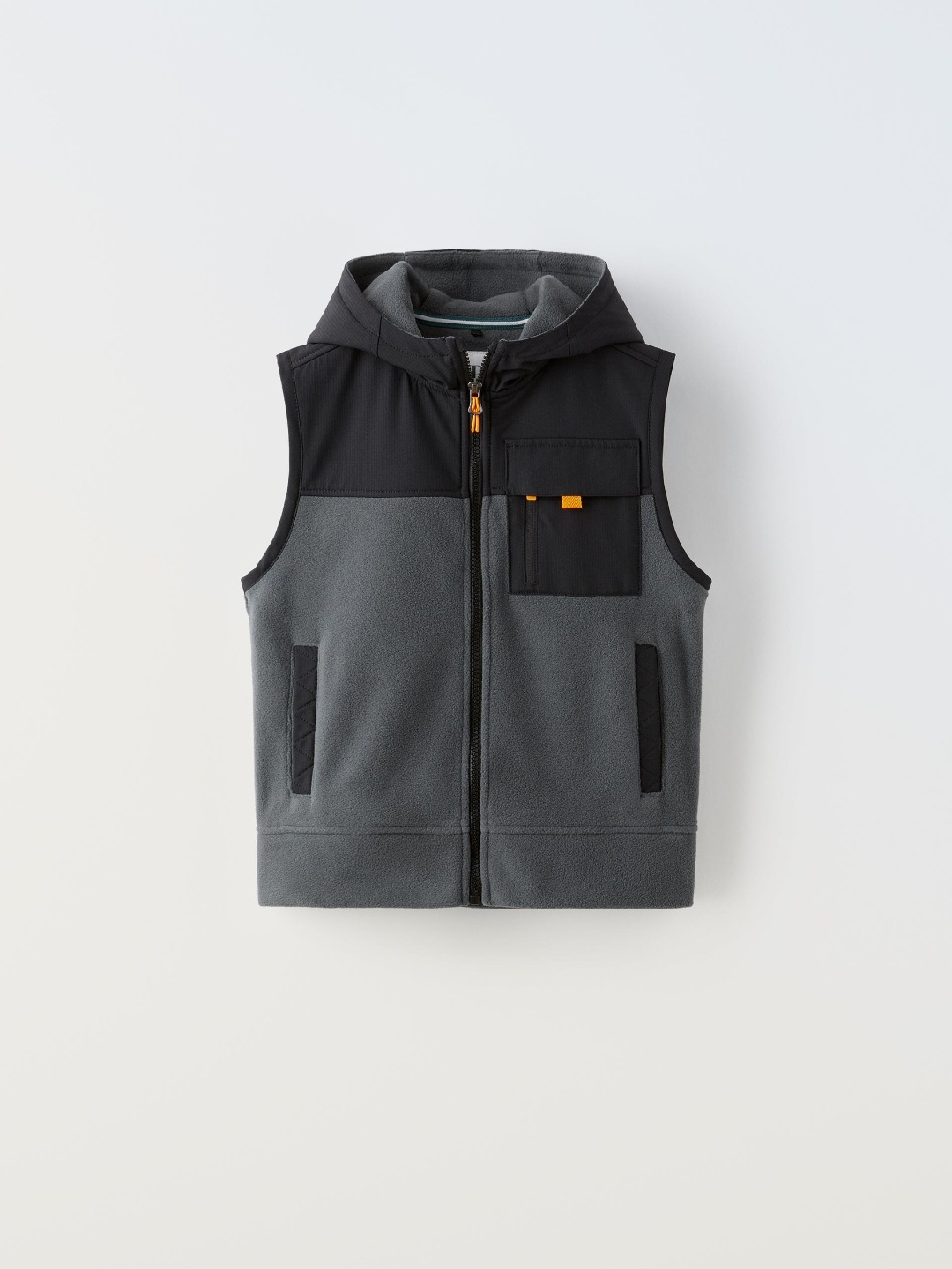 

ZARA Boys Grey Waistcoat
