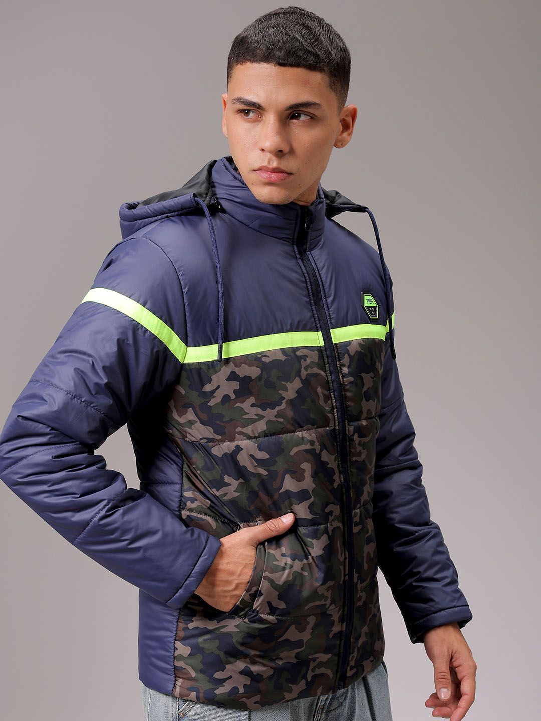 

The Indian Garage Co Men Hooded Camouflage Printed Casual Quilted Jacket, Navy blue