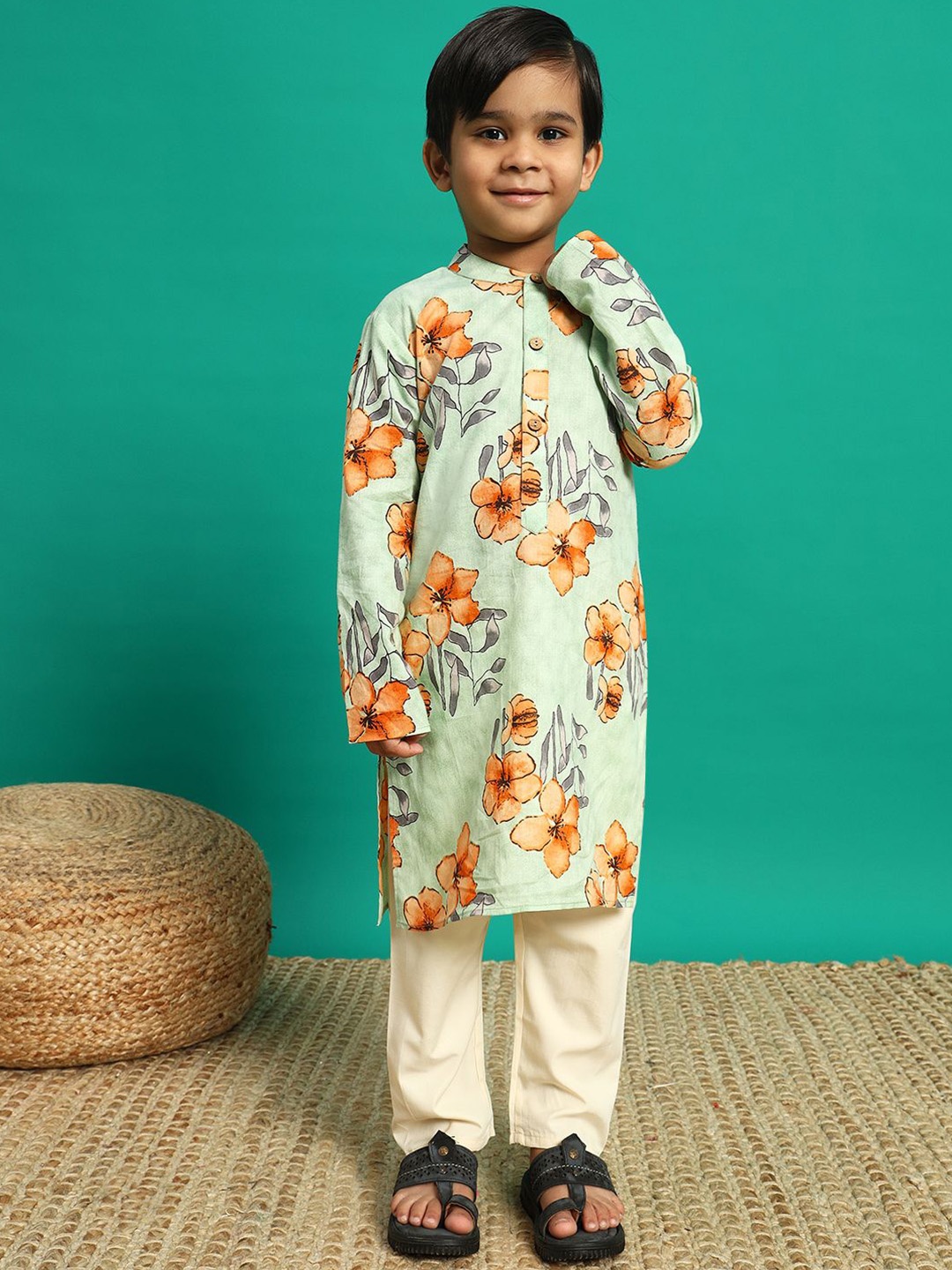 

Readiprint Fashions Boys Floral Printed Pure Cotton Kurta with Pyjama, Green