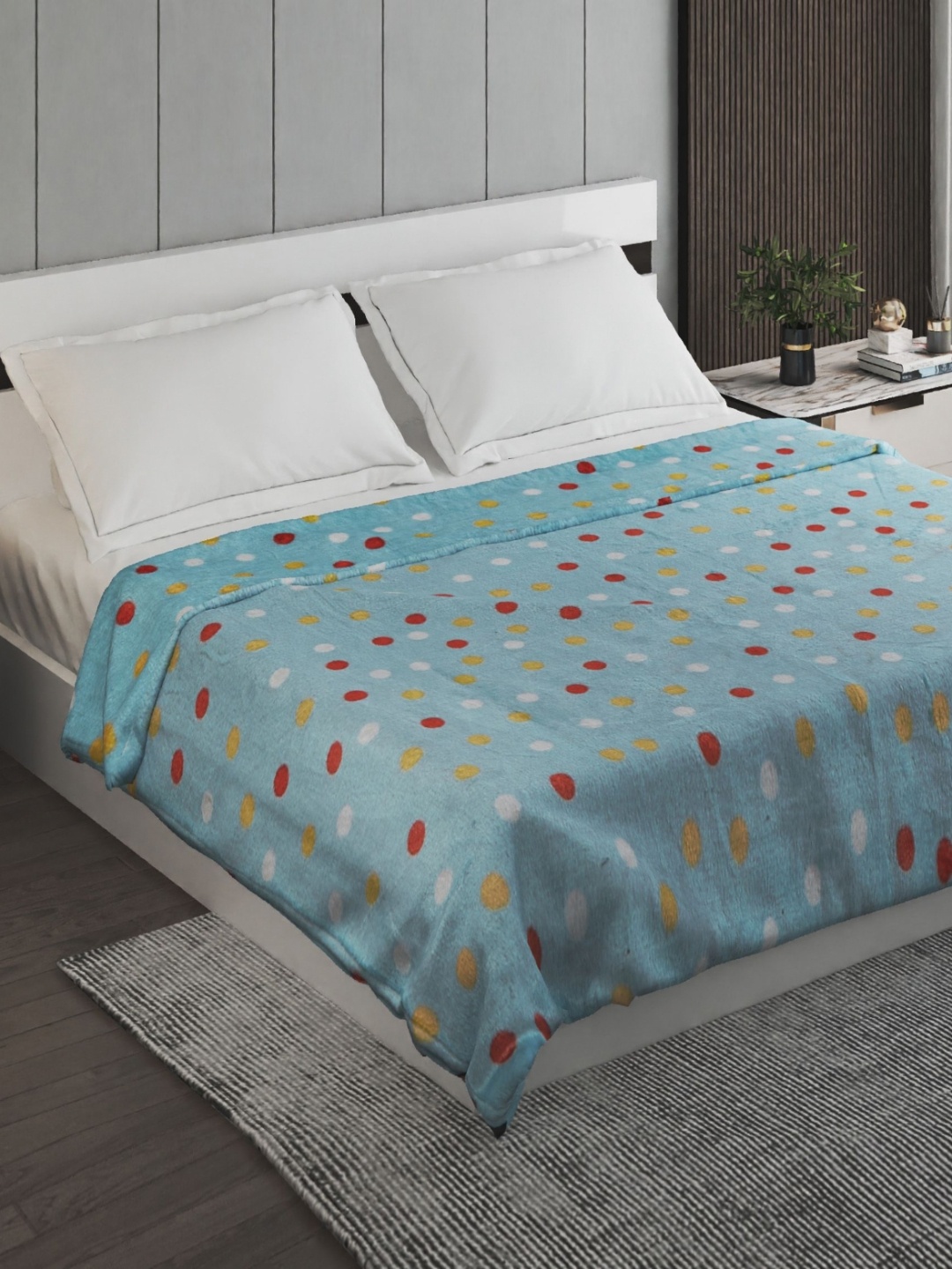 

Home Centre Slate Blue & White Polka Dot Printed 200 GSM Double Bed Blanket