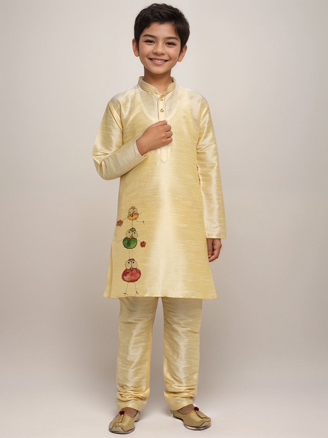 

DEVOILER Boys Ethnic Motifs Printed Mandarin Collar Straight Kurta With Churidar, Beige