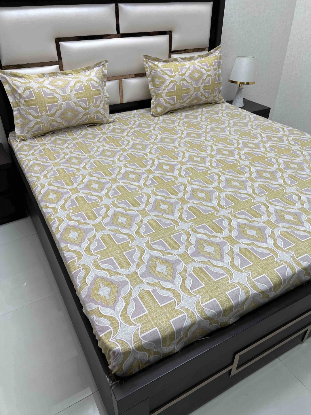 

Pure Decor Velar Brown Ethnic Pure Cotton 350 TC Super King Bedsheet Set-2.75 m x 3.05 m