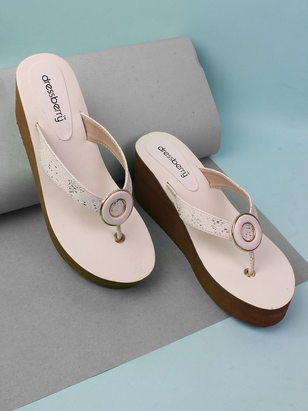 

DressBerry Women Western - Embellished Textured Open Toe Flats, Beige