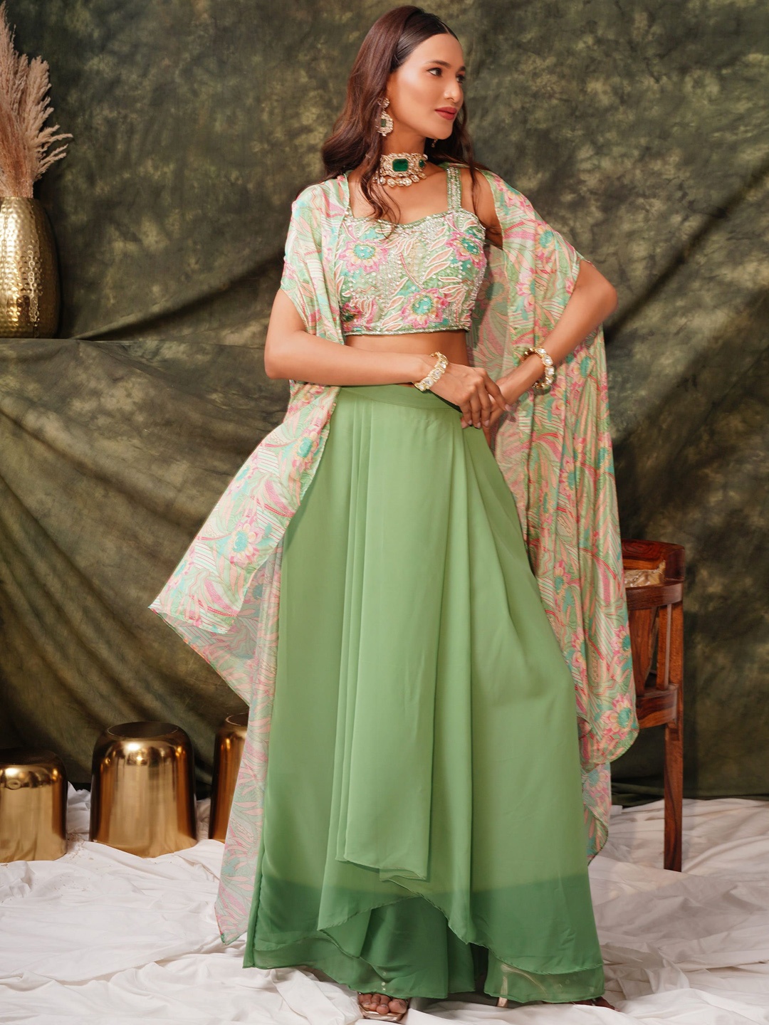 

AMOHA TRENDZ Embroidered Pure Silk Top & Skirts With Shrug Co-Ords, Green