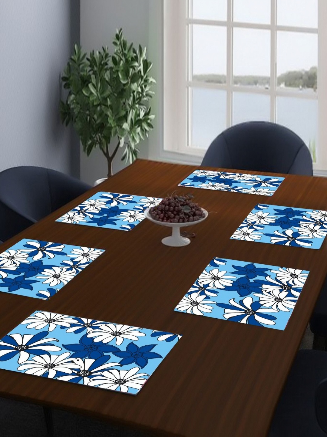 

LooMantha Blue & White 6 Pieces Rectangle Shaped Printed Table Placemats
