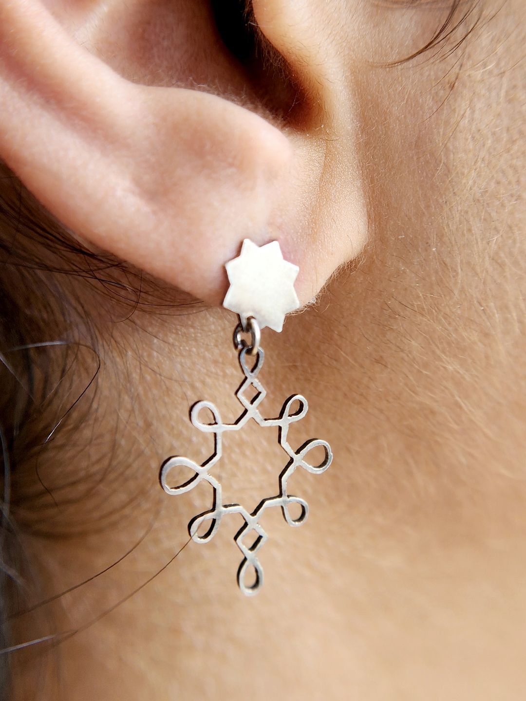 

Goldnera 925 Sterling Silver Kolam Design Quirky Drop Earrings