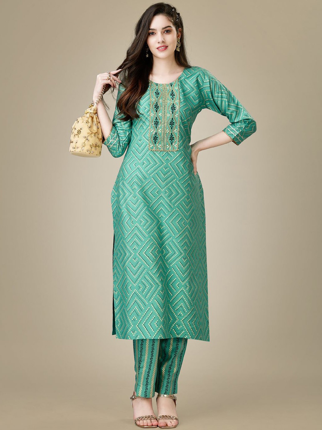 

HI FI NX Printed Sequinned Straight Kurta with Trousers, Green
