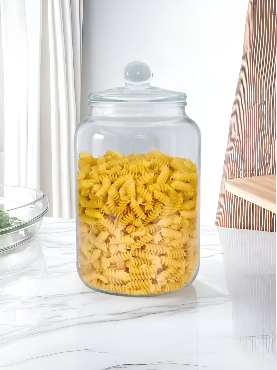 

The Better Home Transparent Glass Easy to Clean Jar With Buckle Lid & Wide Mouth 4.9L