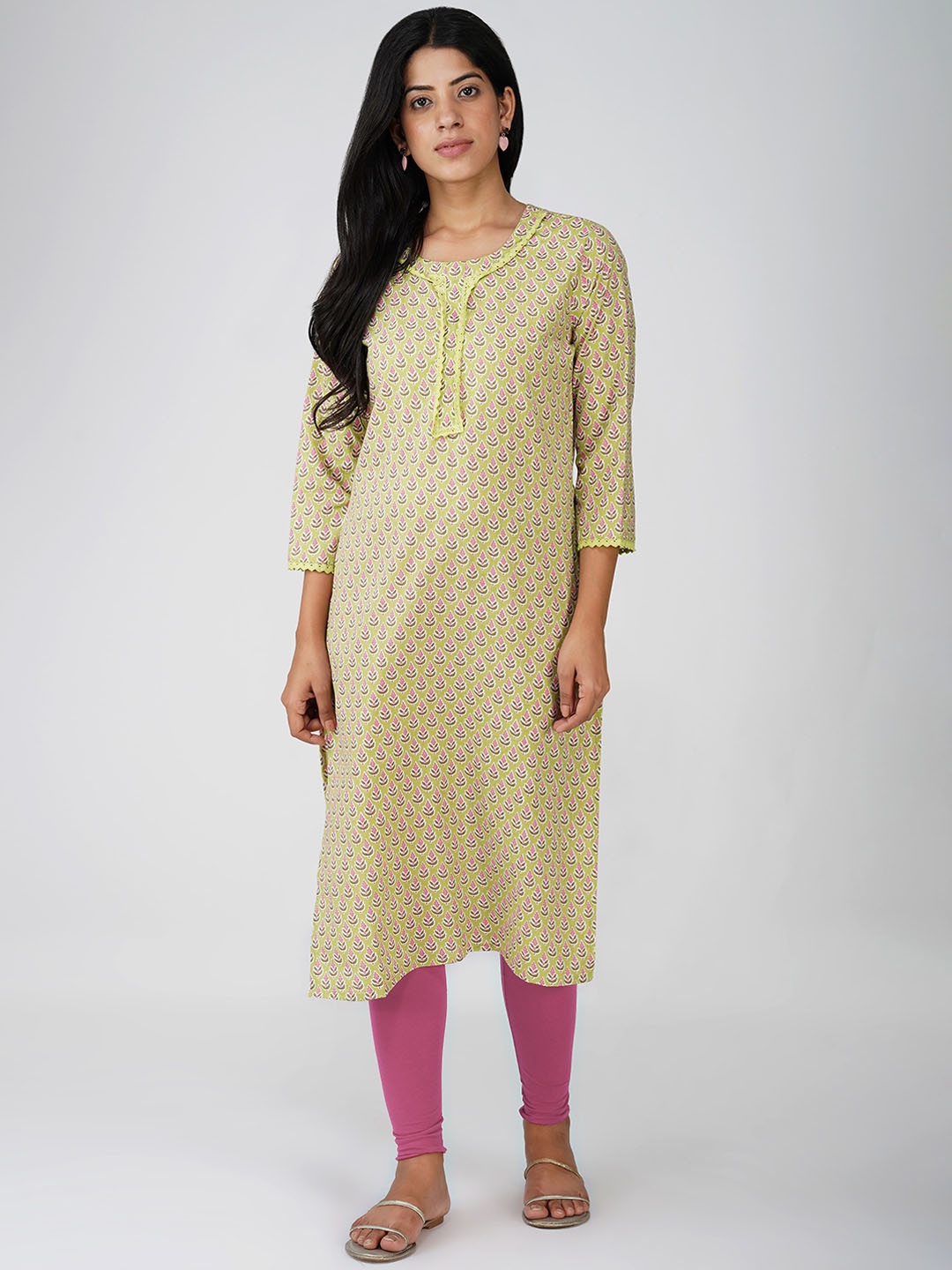 

KAHVA Floral Printed Round Neck Cotton Straight Kurta, Yellow