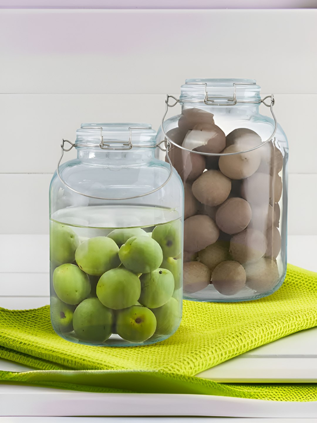

The Better Home Transparent 2 Pcs Glass Easy to Clean Jar With Buckle Lid & Wide Mouth 2L