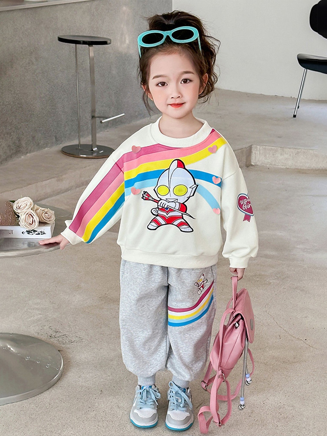 

LULU & SKY Girls Graphic Printed Round Neck Sweatshirt With Jogger, White