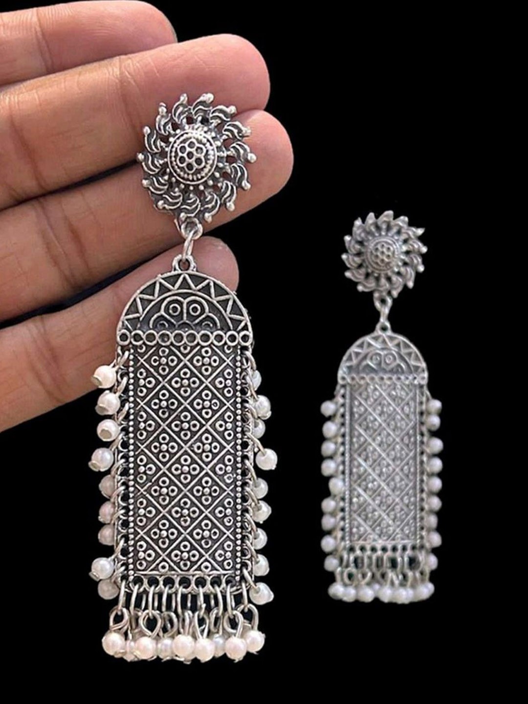 

JewelMaze Silver-Plated Contemporary Beaded Oxidised Drop Earrings