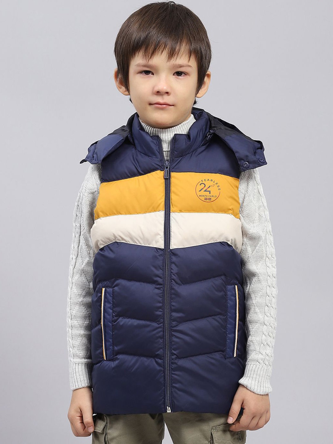 

Monte Carlo Boys Hooded Colourblocked Casual Puffer Jacket, Navy blue