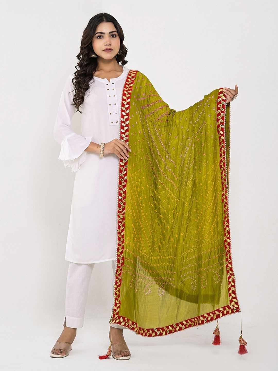 

Apratim Bandhani Printed Gotta Patti Silk Dupatta, Green