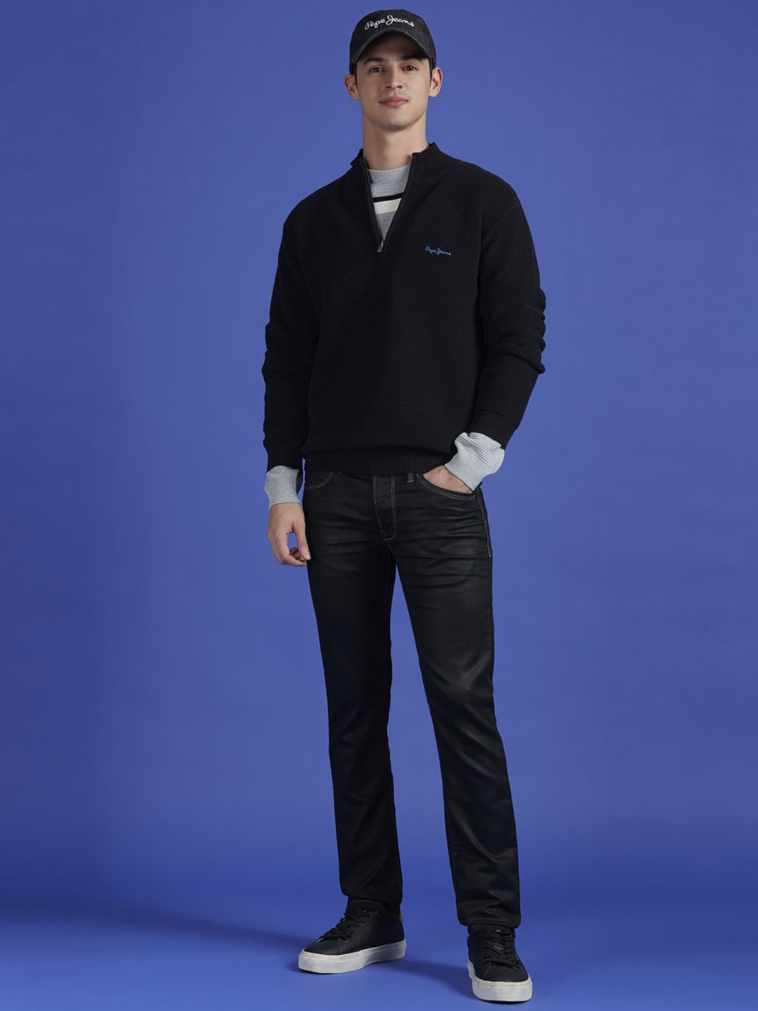

Pepe Jeans Men Self Design Cotton Long Sleeves Pullover, Black