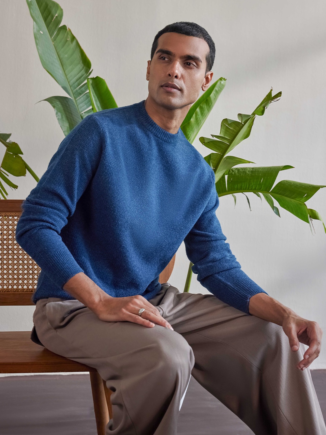 

Mr Bowerbird Men Solid Liberal Fit Self Textured Valley Sweater, Navy blue
