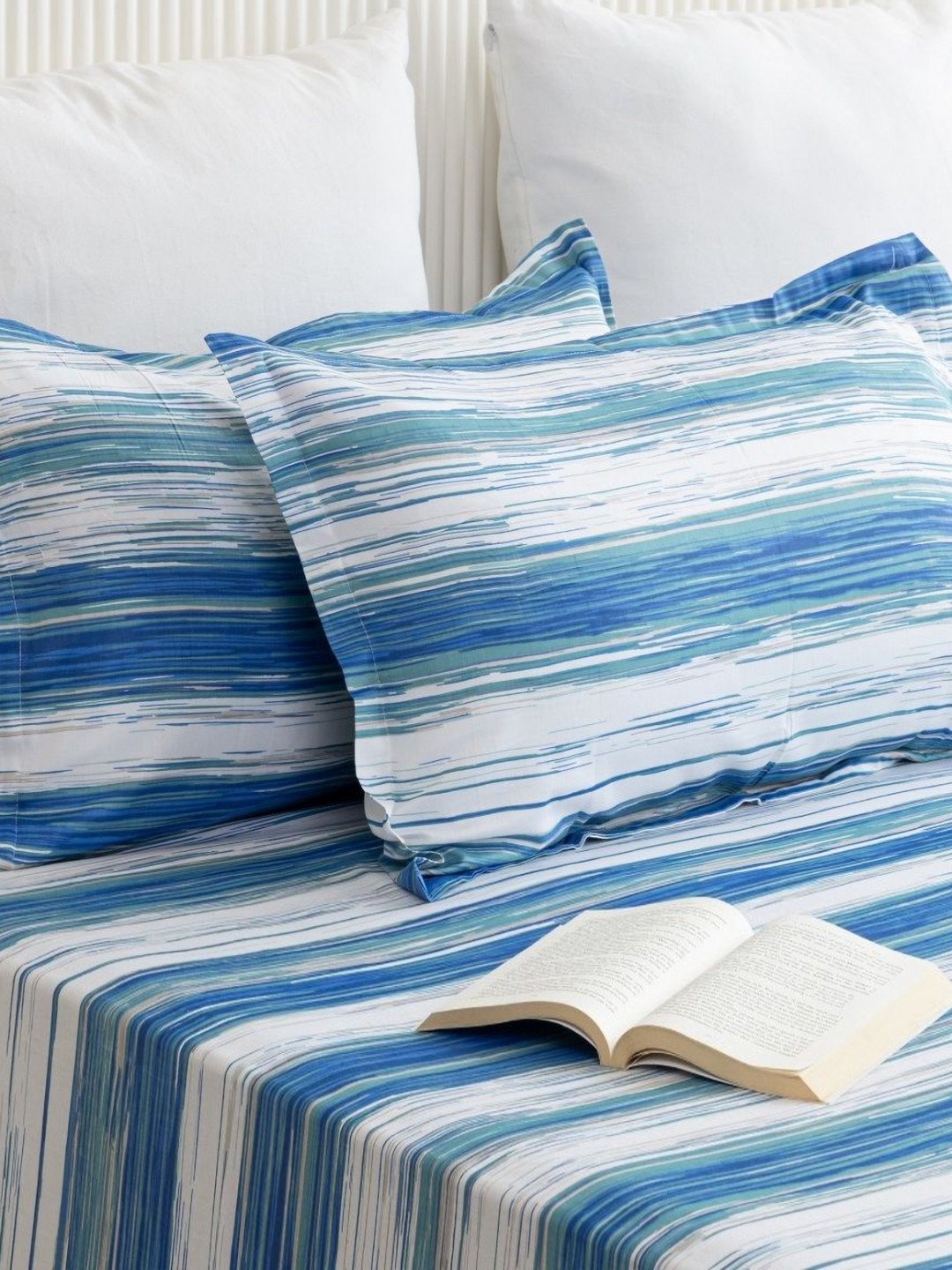 

HOMEMONDE Blue & White 2 Pieces Abstract Printed 210TC Pure Cotton Rectangle Pillow Covers