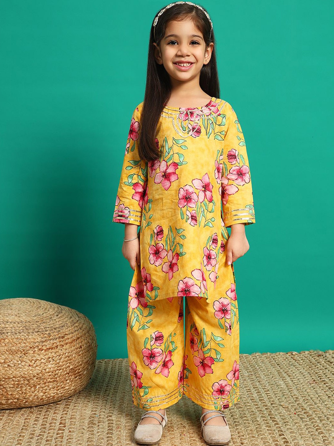 

Readiprint Fashions Girls Floral Printed Gotta Patti Pure Cotton Kurti with Palazzo, Yellow