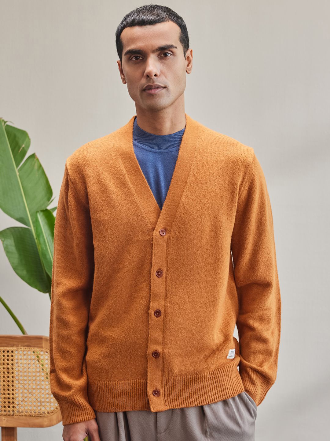 

Mr Bowerbird Men V-Neck Cardigan, Mustard