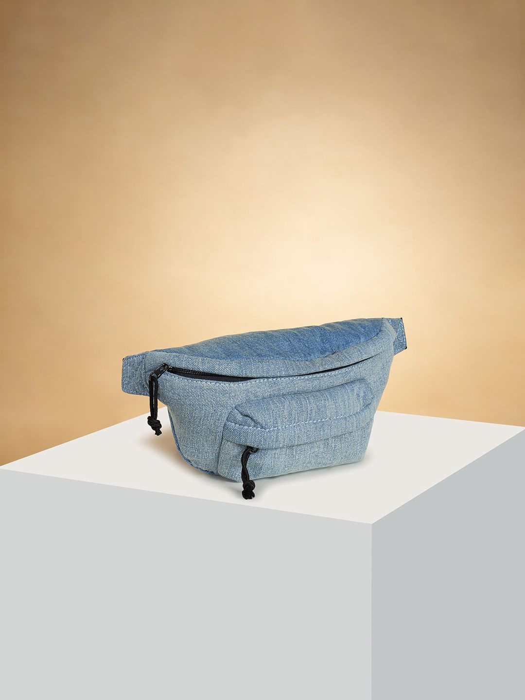 

Ajile by Pantaloons Soft-Case Waist Pouch, Blue
