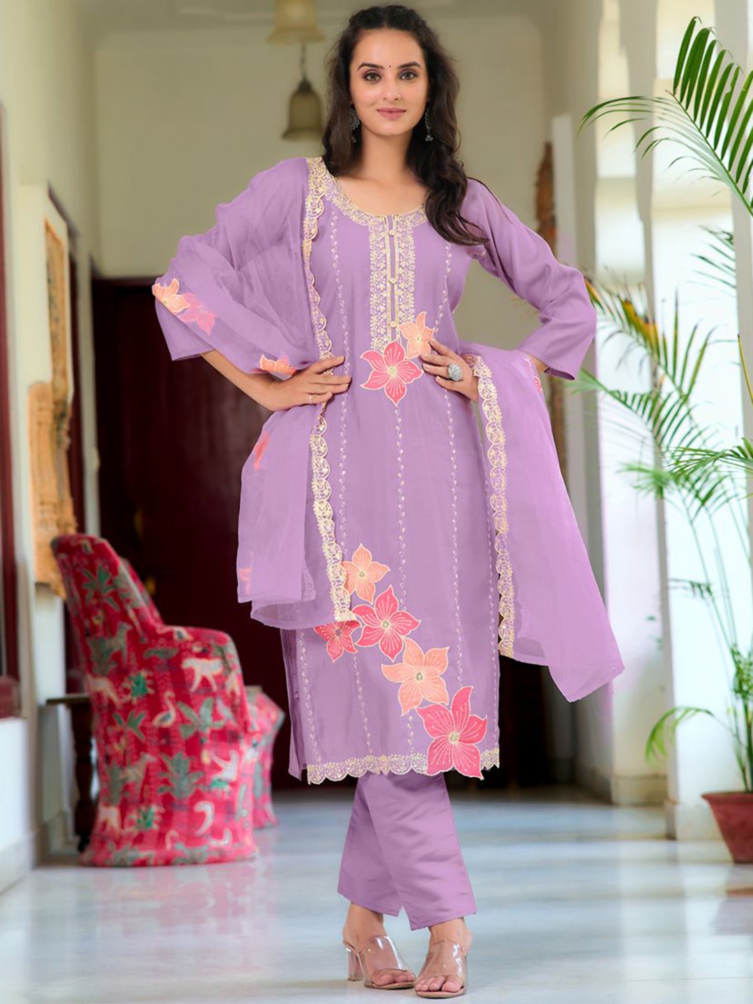 

KALINI Floral Embroidered Thread Work Chanderi Cotton Kurta with Trousers & Dupatta, Lavender