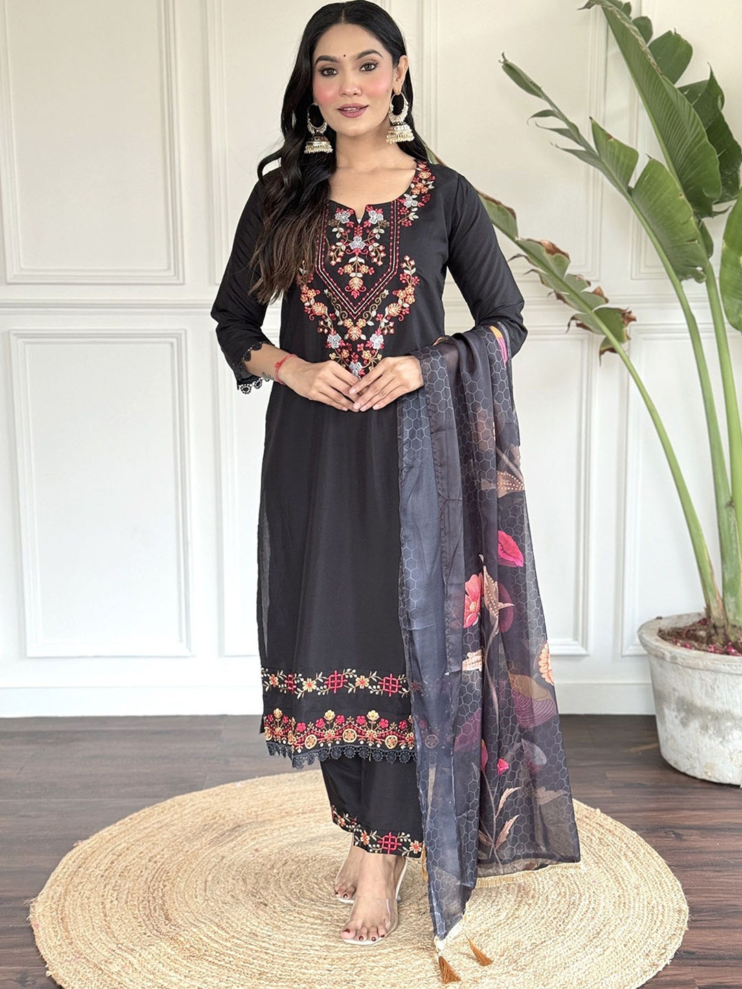 

KALINI Ethnic Motifs Embroidered Thread Work Chanderi Silk Kurta With Trouser & Dupatta, Black