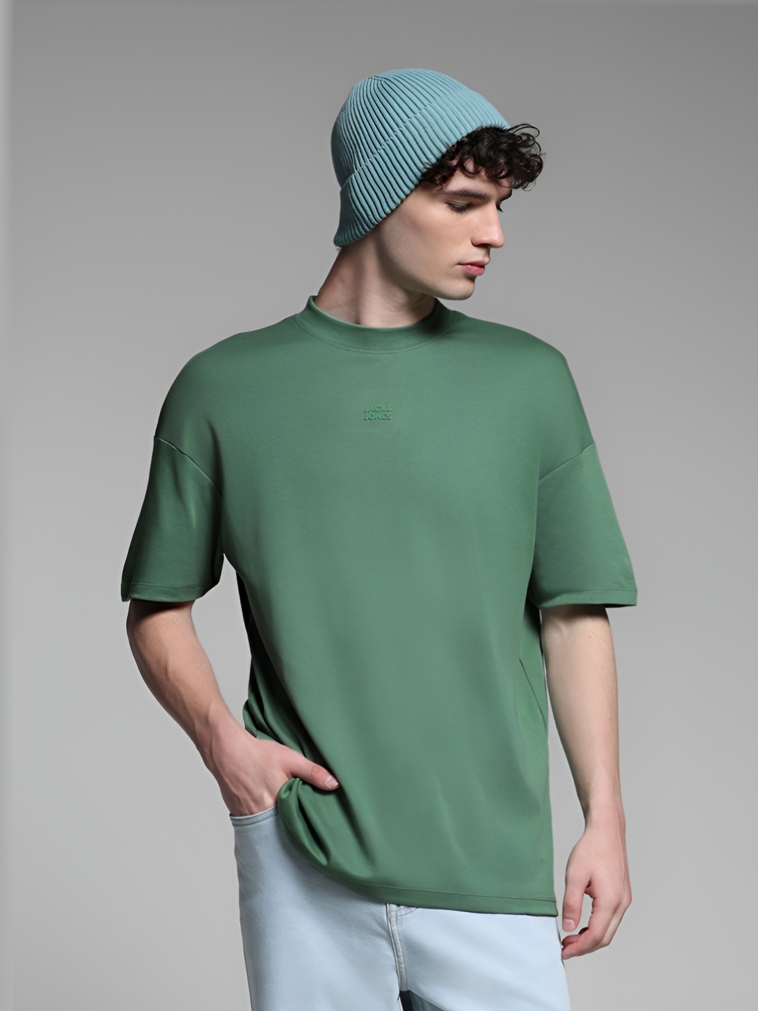 

Jack & Jones Men Solid Round Neck Cotton Oversized T-shirt, Green