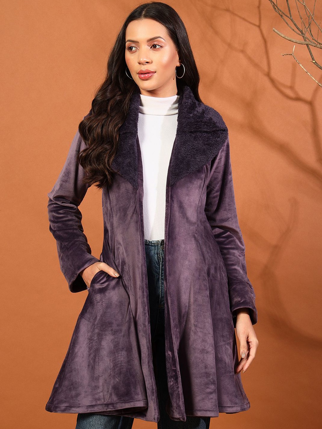 

WoowZerz Women Single-Breasted Fur Coat, Purple