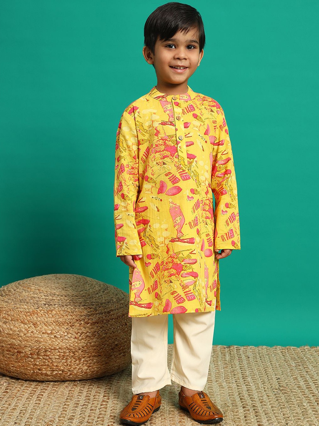 

Readiprint Boys Floral Printed Pure Cotton Kurta with Trouser, Yellow