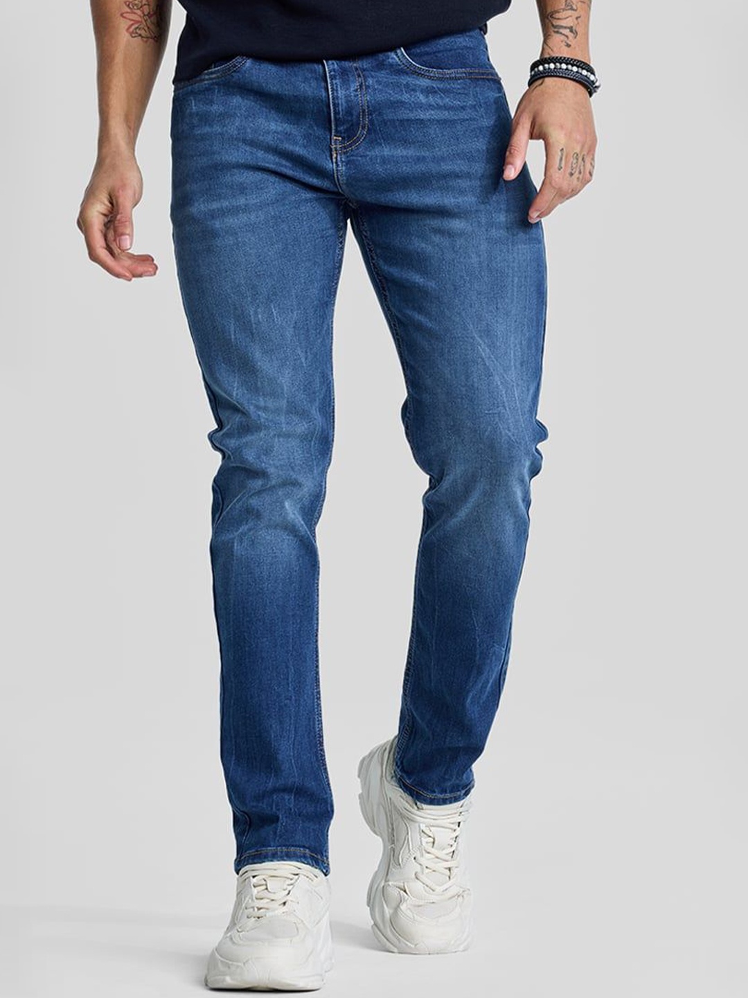 

Snitch Men Classic Light Fade Stretchable Jeans, Blue