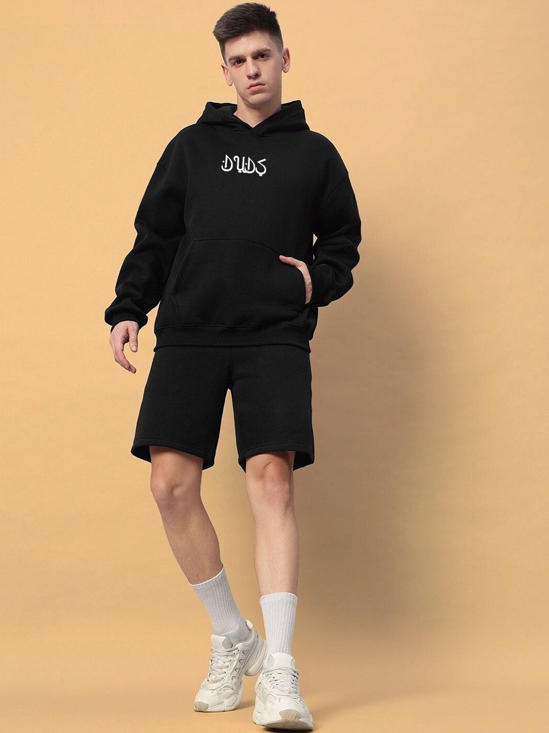 

WEARDUDS Printed Hooded Long Sleeves Sweatshirt With Shorts, Black