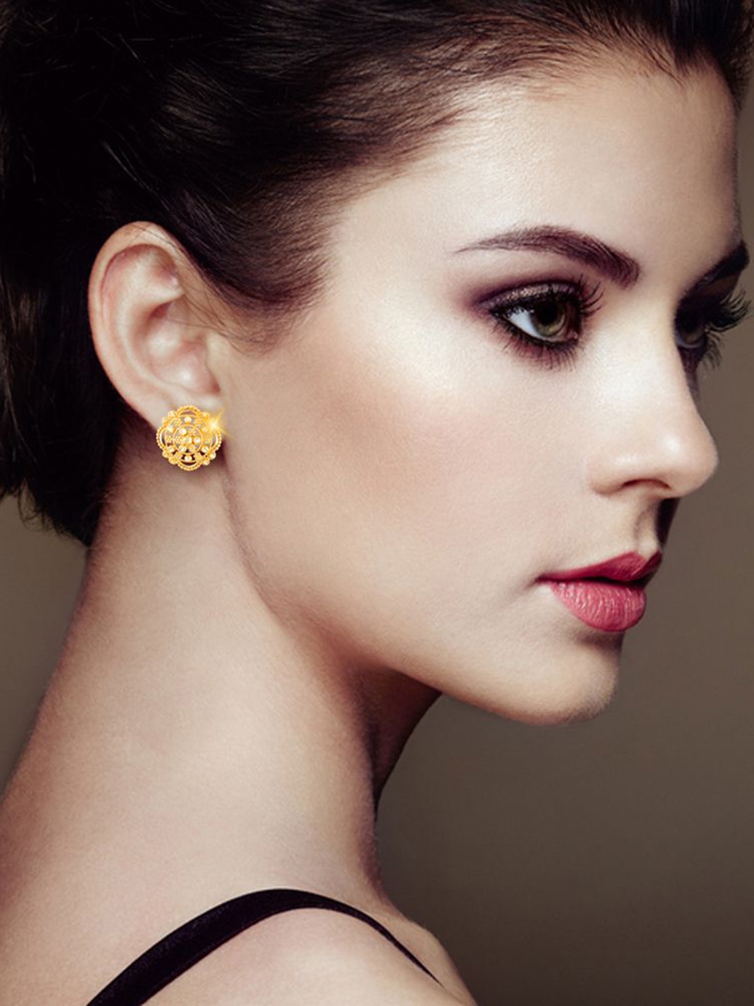 

DIVASTRI Set Of 4 Gold-Plated Stone Studded Circular Studs