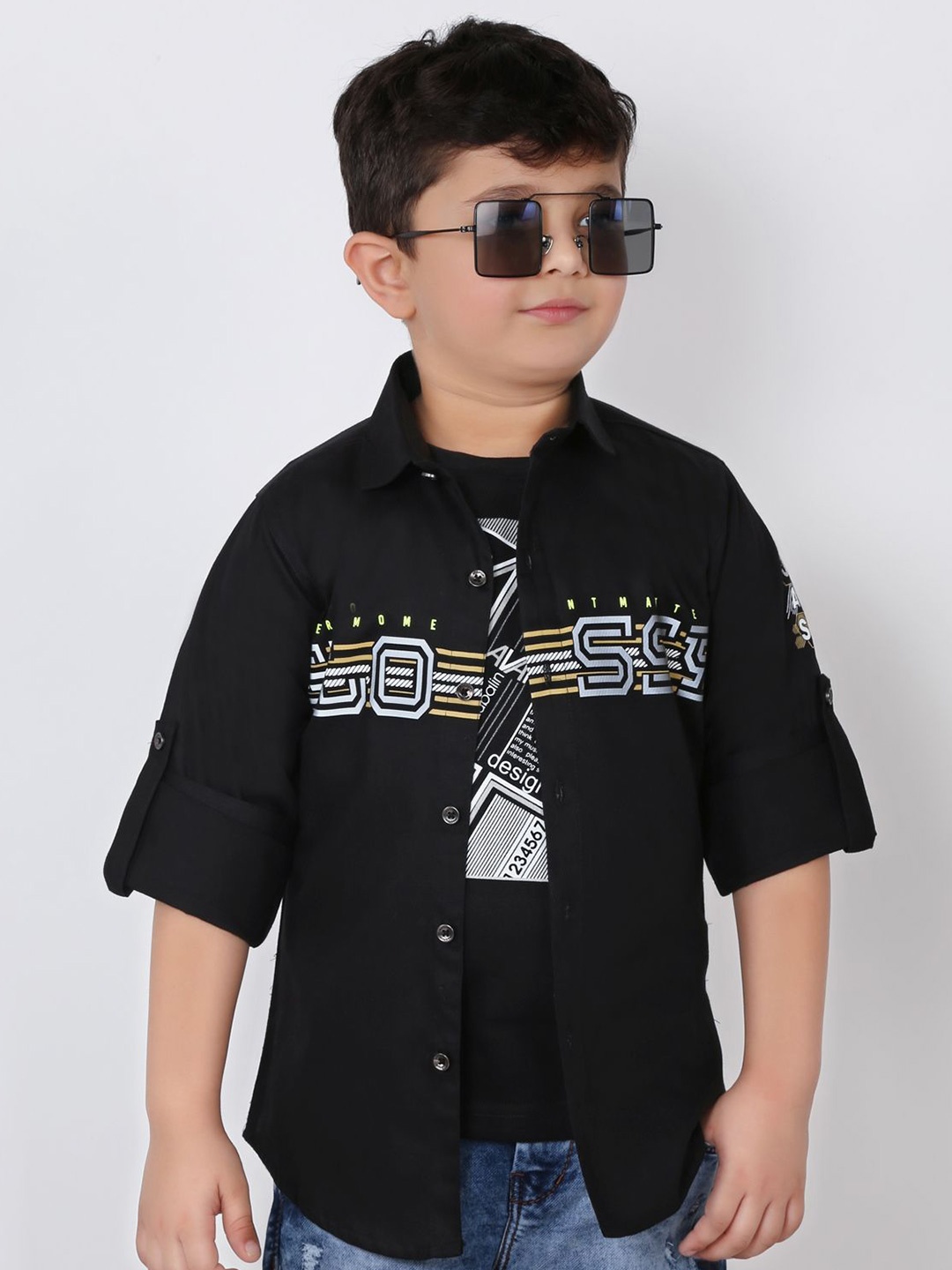 

MashUp Boys Classic Spread Collar Typography Printed Cotton Casual Shirt, Black