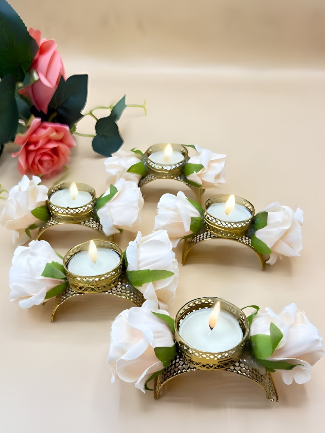 

THE HOME CO. Gold-Toned & Green 5 Pieces Peach Rose Semi Circle Tea Light Candle Holder