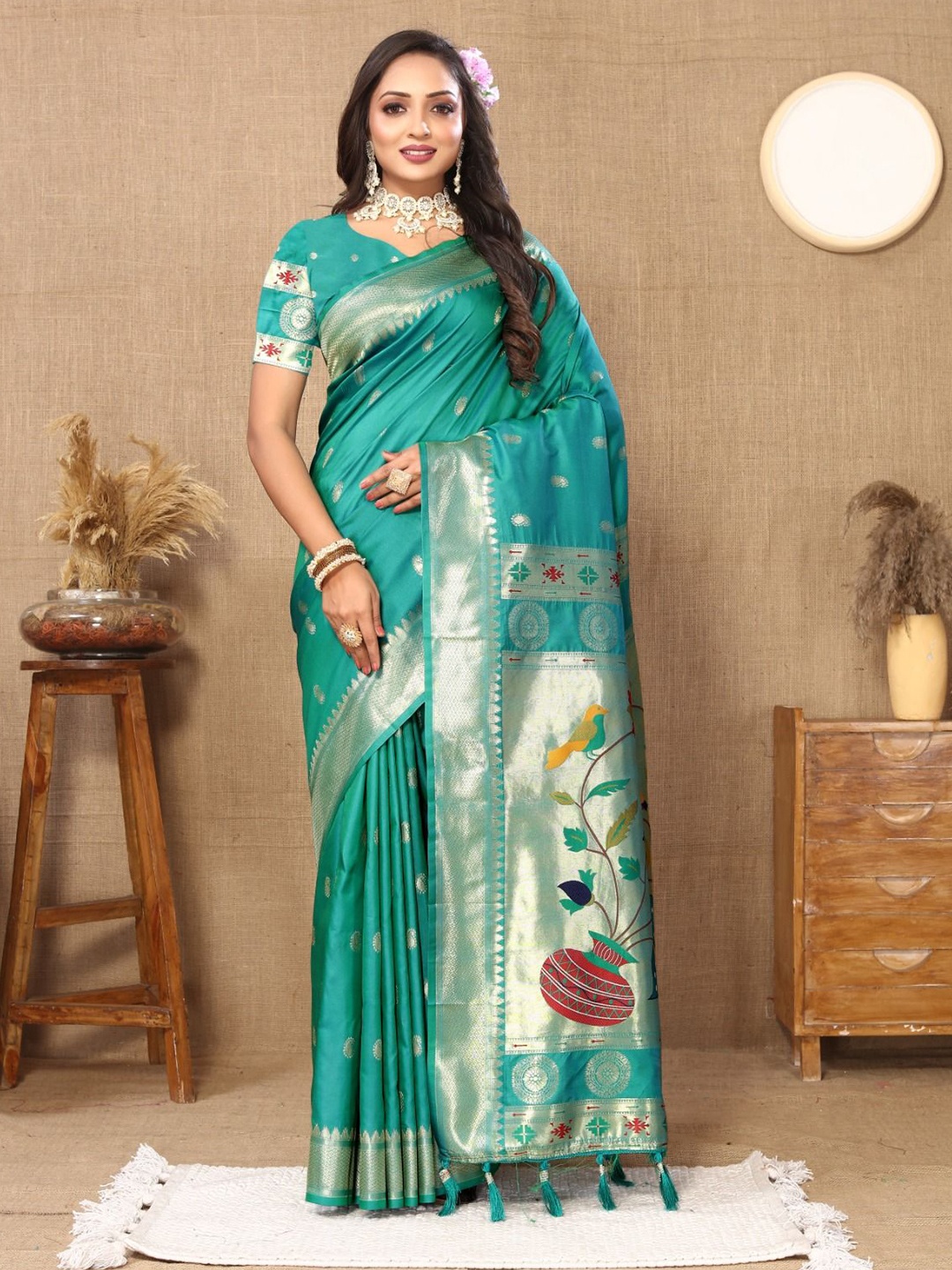

KALINDI Woven Design Zari Paithani Saree, Turquoise blue